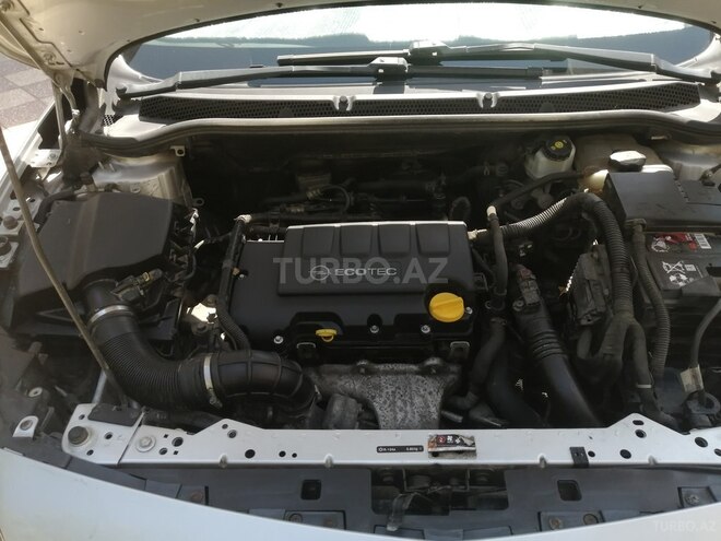 Opel Astra 2015, 213,000 km - 1.4 л - Bakı