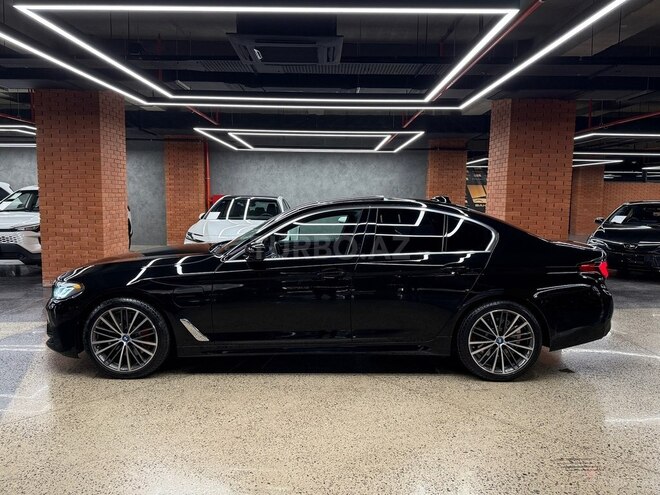 BMW 530e 2023, 53,000 km - 2.0 l - Bakı