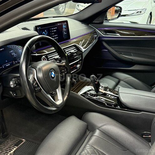 BMW 530e 2023, 53,000 km - 2.0 l - Bakı