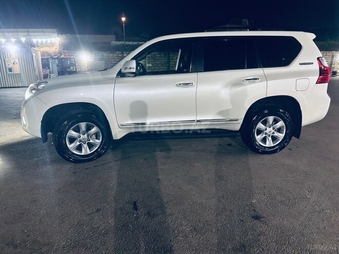 Toyota Land Cruiser Prado 2012, 207,000 km - 2.7 л - Bakı
