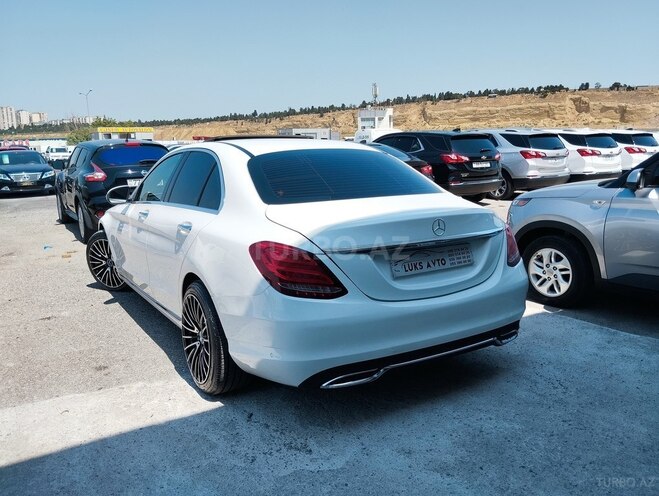Mercedes C 220 d 2016, 185,500 km - 2.1 l - Bakı