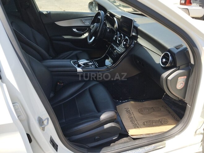 Mercedes C 220 d 2016, 185,500 km - 2.1 l - Bakı