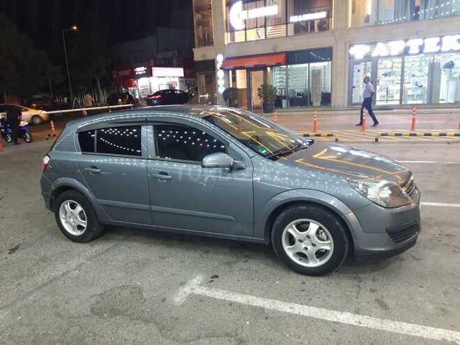 Opel Astra 2006, 280,000 km - 1.4 l - Bakı