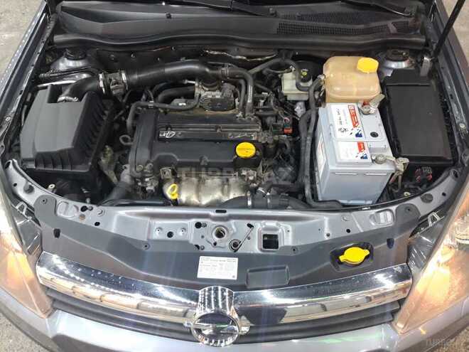 Opel Astra 2006, 280,000 km - 1.4 l - Bakı