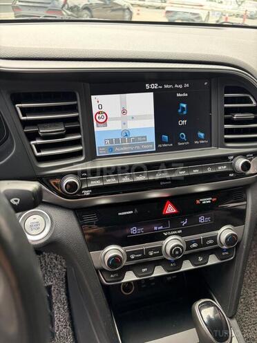 Hyundai Elantra 2019, 74,000 km - 1.6 l - Bakı