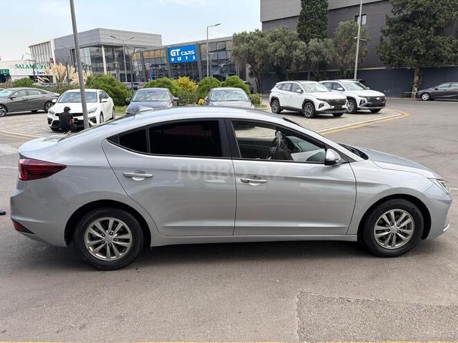 Hyundai Elantra 2019, 74,000 km - 1.6 l - Bakı