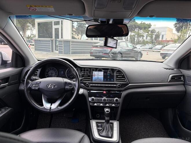 Hyundai Elantra 2019, 74,000 km - 1.6 l - Bakı