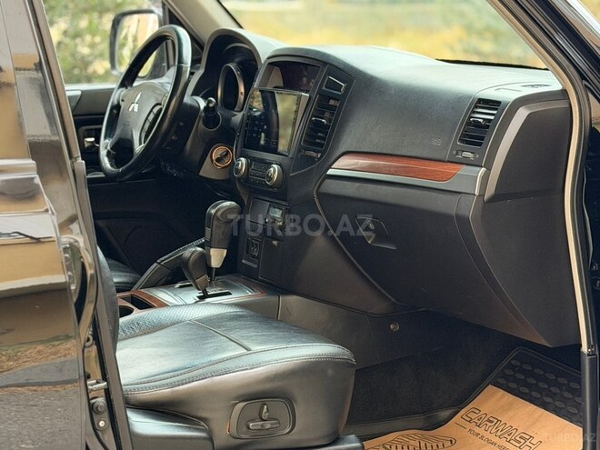 Mitsubishi Pajero 2007, 212,000 km - 3.0 l - Sumqayıt