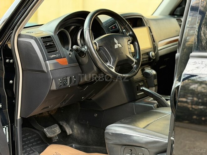 Mitsubishi Pajero 2007, 212,000 km - 3.0 l - Sumqayıt