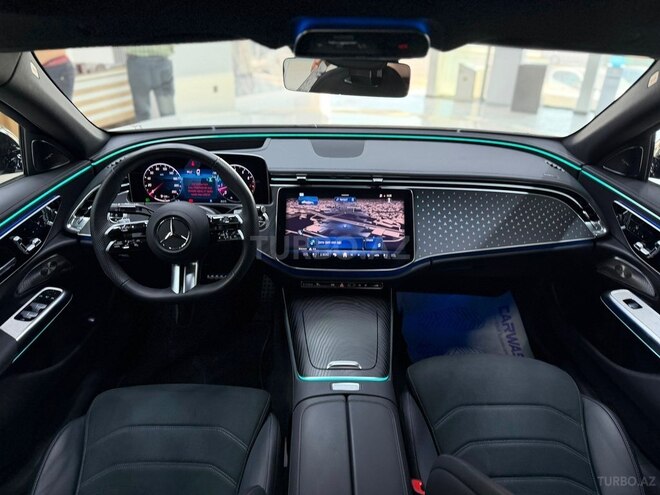 Mercedes E 200 2025, 11,000 km - 2.0 l - Bakı