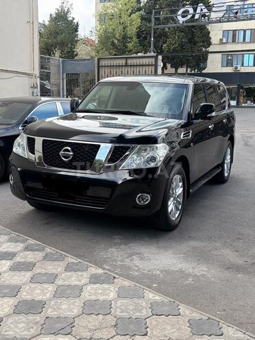Nissan Patrol 2013, 216,000 km - 5.6 l - Bakı