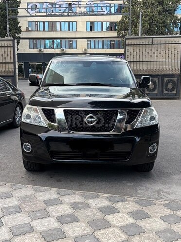 Nissan Patrol 2013, 216,000 km - 5.6 l - Bakı
