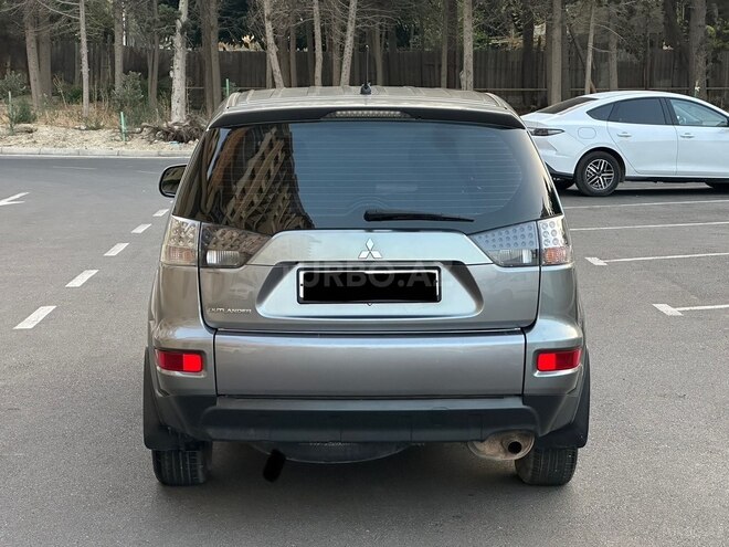 Mitsubishi Outlander 2012, 287,432 km - 2.4 l - Sumqayıt