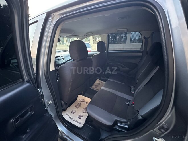 Mitsubishi Outlander 2012, 287,432 km - 2.4 l - Sumqayıt