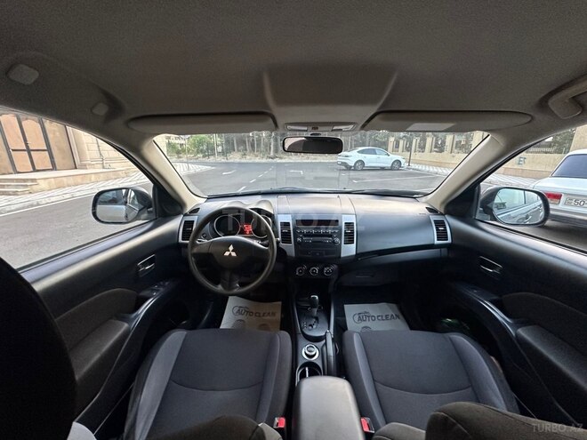 Mitsubishi Outlander 2012, 287,432 km - 2.4 l - Sumqayıt