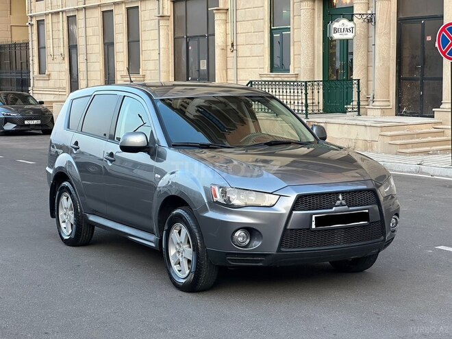 Mitsubishi Outlander 2012, 287,432 km - 2.4 l - Sumqayıt