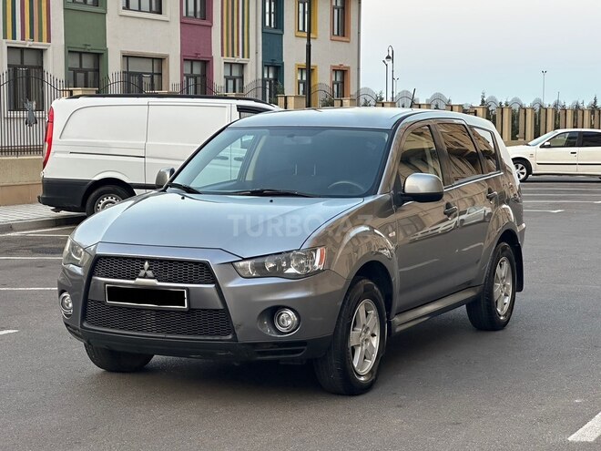 Mitsubishi Outlander 2012, 287,432 km - 2.4 l - Sumqayıt