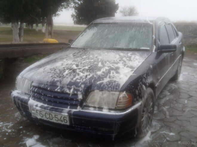 Mercedes C 180 1997, 320,000 km - 1.8 l - Şəki