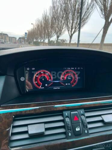 BMW 525 2005, 286,000 km - 2.5 l - Bakı