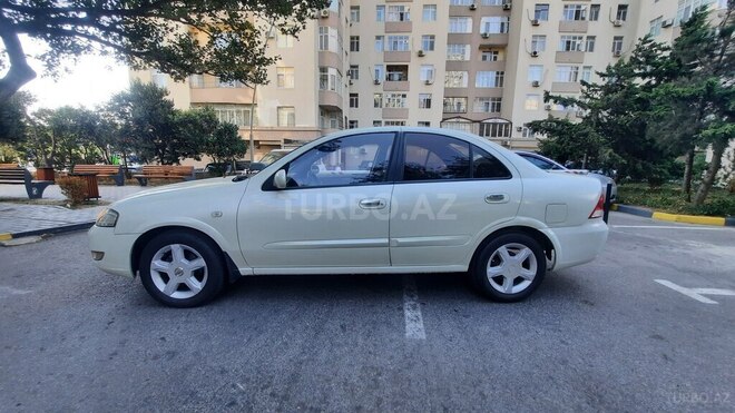 Nissan Sunny 2010, 265,000 km - 1.6 l - Bakı