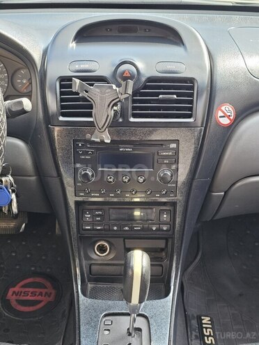 Nissan Sunny 2010, 265,000 km - 1.6 l - Bakı