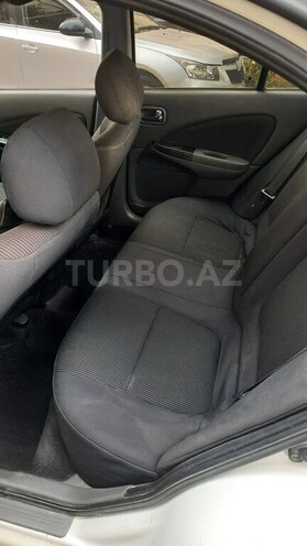 Nissan Sunny 2010, 265,000 km - 1.6 l - Bakı