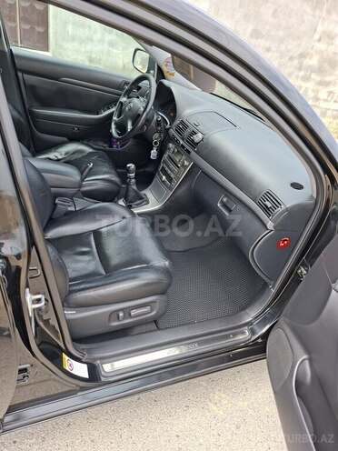 Toyota Avensis 2007, 376,747 km - 2.0 l - Naftalan
