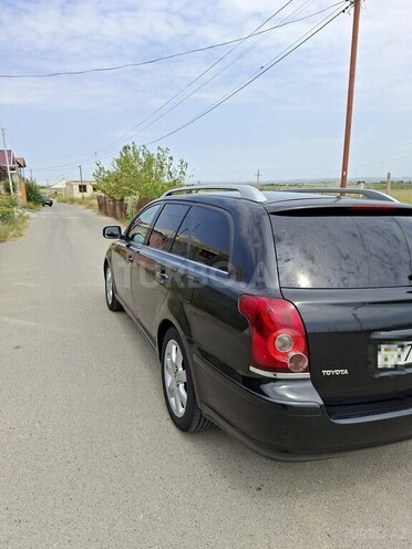 Toyota Avensis 2007, 376,747 km - 2.0 l - Naftalan
