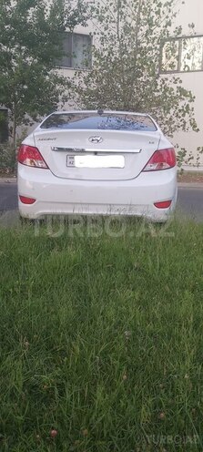 Hyundai Accent 2017, 91,000 km - 1.4 l - Bakı