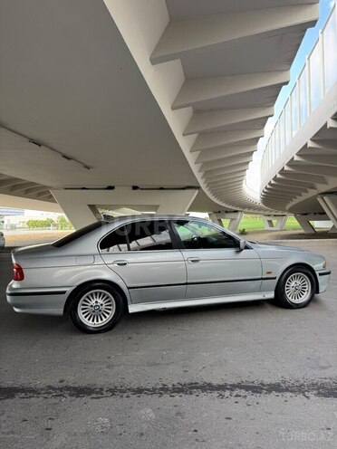 BMW 523 1997, 440,000 km - 2.5 l - Bakı