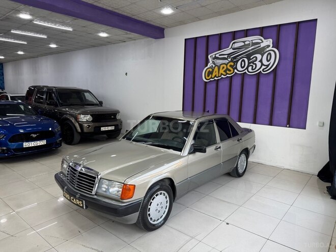Mercedes 190 1990, 327,000 km - 2.0 l - Sumqayıt