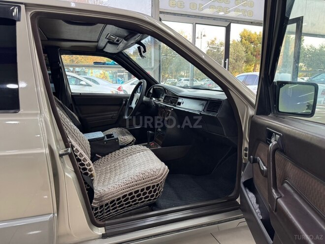 Mercedes 190 1990, 327,000 km - 2.0 l - Sumqayıt