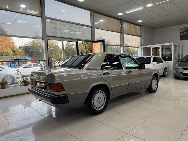 Mercedes 190 1990, 327,000 km - 2.0 l - Sumqayıt