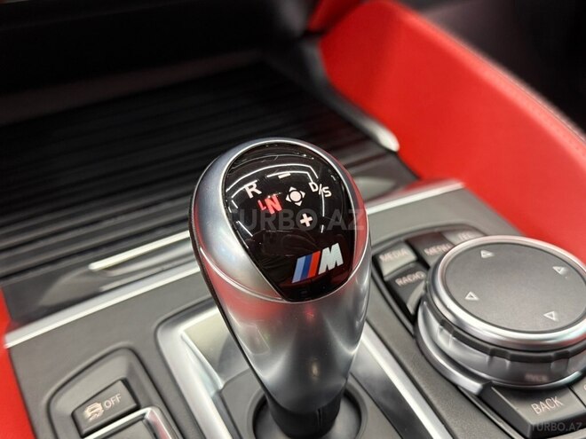 BMW X5 M 2015, 61,000 km - 4.4 л - Bakı