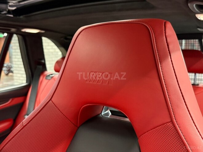 BMW X5 M 2015, 61,000 km - 4.4 л - Bakı