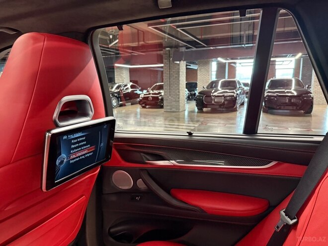 BMW X5 M 2015, 61,000 km - 4.4 л - Bakı