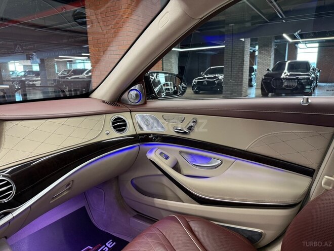 Mercedes-Maybach  2018, 49,000 km - 4.0 l - Bakı