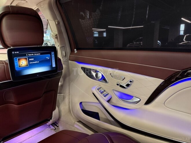 Mercedes-Maybach  2018, 49,000 km - 4.0 l - Bakı