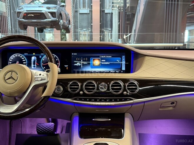 Mercedes-Maybach  2018, 49,000 km - 4.0 l - Bakı