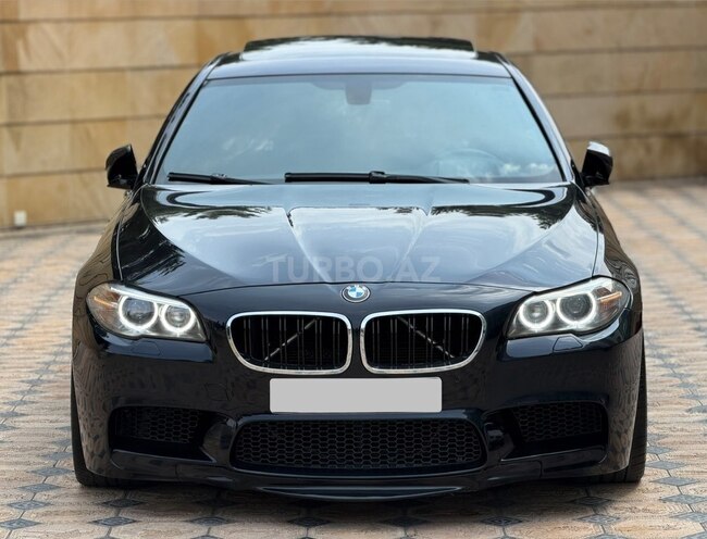 BMW 528 2014, 175,000 km - 2.0 л - Gəncə