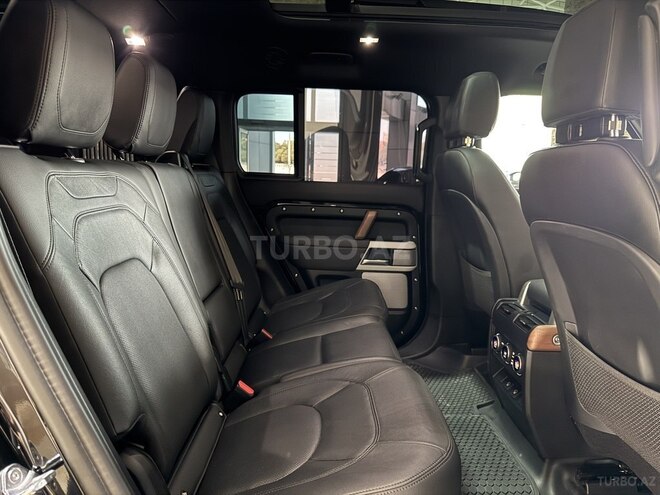 Land Rover Defender 2024, 14,999 km - 3.0 l - Bakı