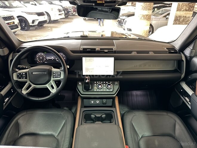 Land Rover Defender 2024, 14,999 km - 3.0 l - Bakı