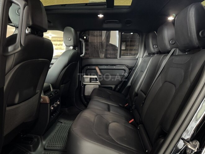 Land Rover Defender 2024, 14,999 km - 3.0 l - Bakı