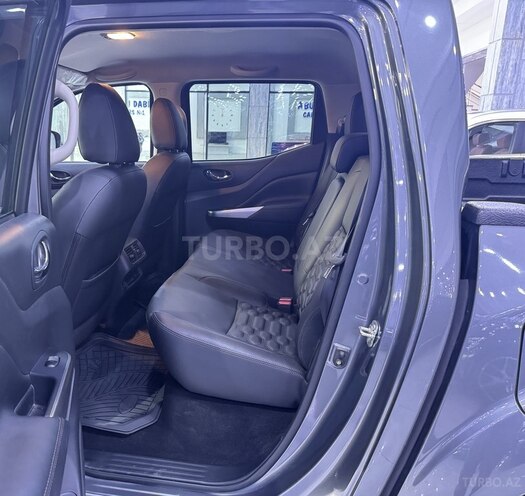 Nissan Navara 2024, 1,300 km - 2.5 l - Bakı