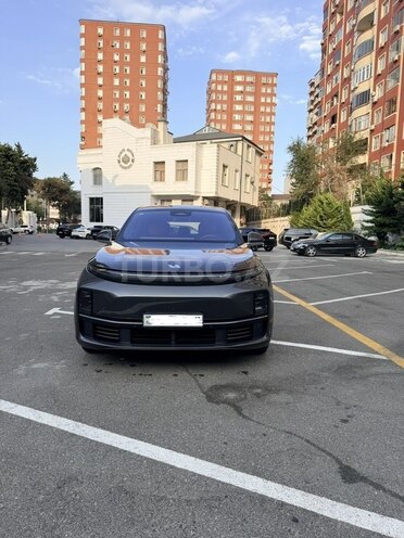 Li Auto L7 2024, 40,000 km - 1.5 l - Bakı