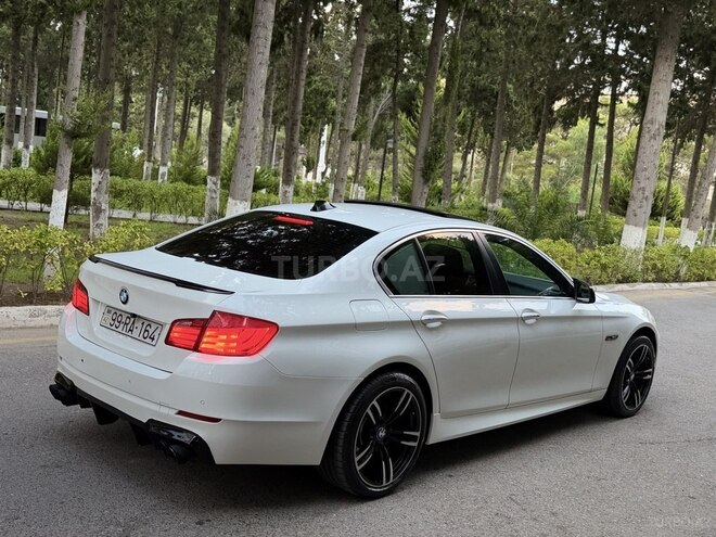 BMW 528 2011, 270,000 km - 3.0 l - Sumqayıt