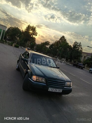 Mercedes C 200 1997, 335,000 km - 2.0 l - Saatlı
