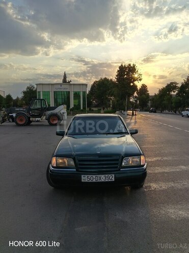 Mercedes C 200 1997, 335,000 km - 2.0 l - Saatlı