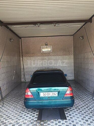 Mercedes C 200 1997, 335,000 km - 2.0 l - Saatlı