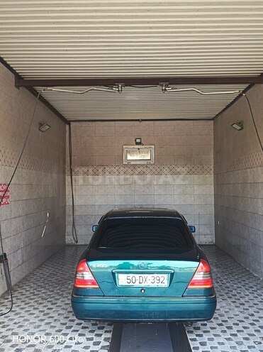 Mercedes C 200 1997, 335,000 km - 2.0 l - Saatlı